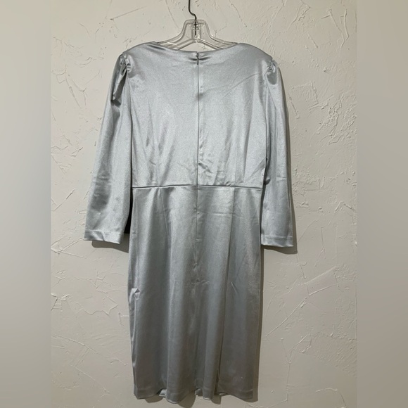 Julia Jordan Women’s Elegant Knotted Velour Sheath Silver Dress Sz 12/ Large - Picture 8 of 11